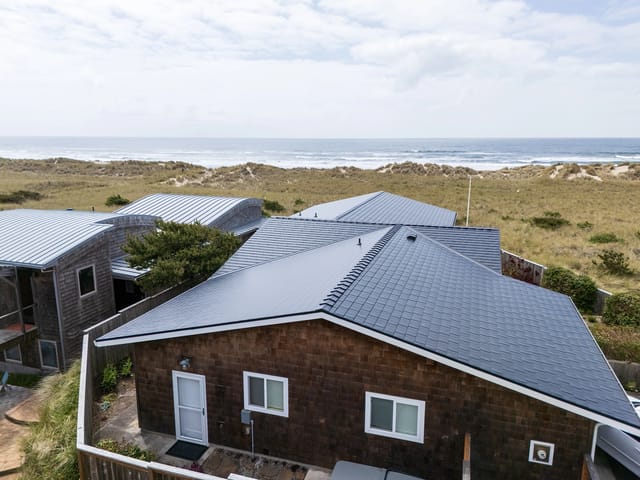 Black Interlock metal roof in Manzanita, OR