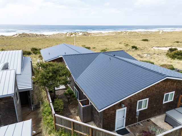 Black Interlock metal roof in Manzanita, OR
