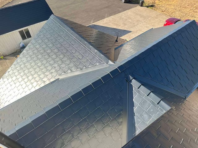 Black Interlock metal roof in Eugene, OR