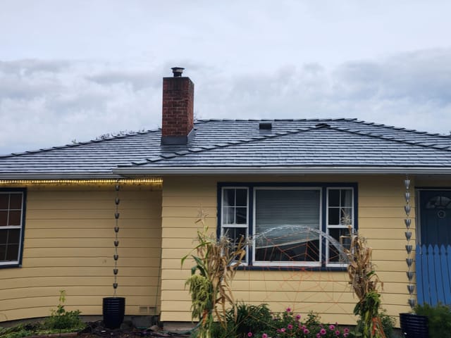 Deep Charcoal Interlock metal roof in Lebanon, OR