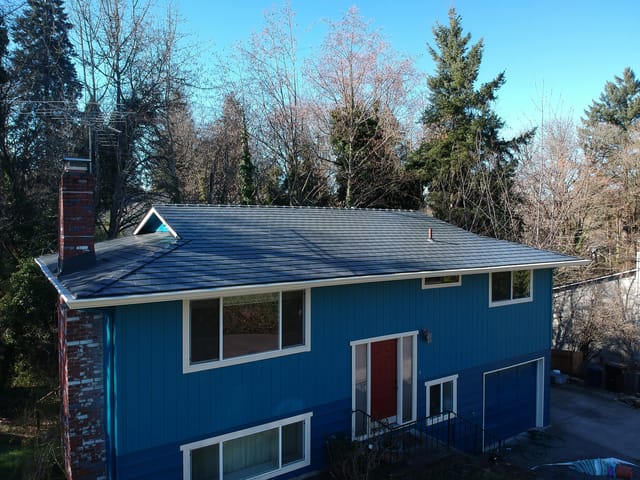 Deep Charcoal Interlock metal roof in West Linn, OR