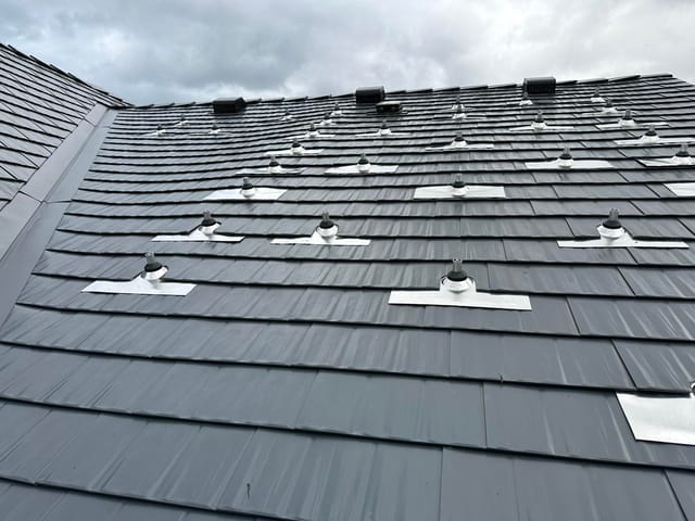 Deep Charcoal Interlock metal roof in Newberg, OR