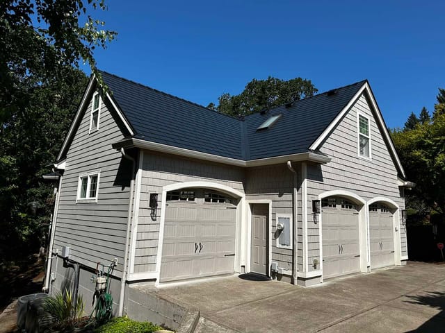 Black Interlock metal roof in Corvallis, OR