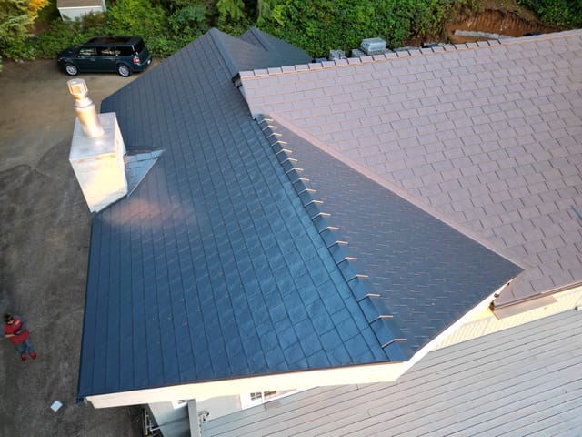 Deep Charcoal Interlock metal roof in Yachats, OR