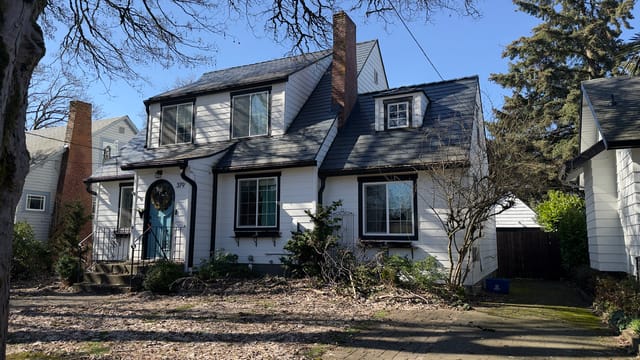 Deep Charcoal Interlock metal roof in Salem, OR