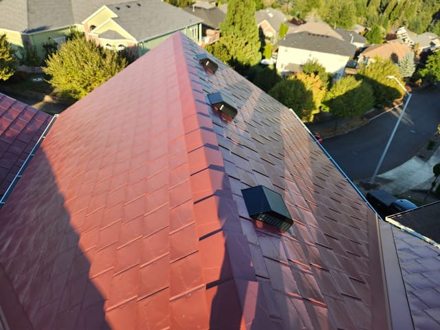 Tile Red Interlock metal roof in Portland, OR