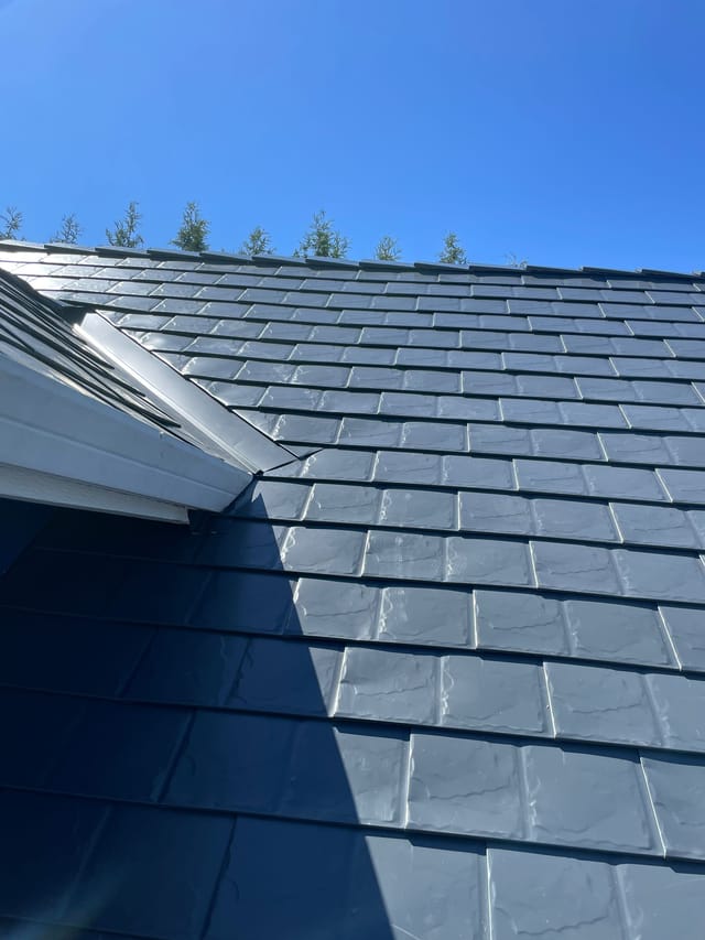 Deep Charcoal Interlock metal roof in Canby, OR