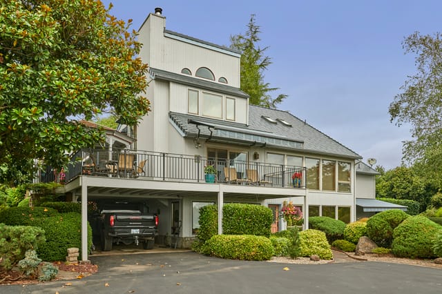 Deep Charcoal Interlock metal roof in Amity, OR