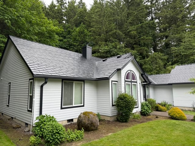 Black Interlock metal roof in Newberg, OR