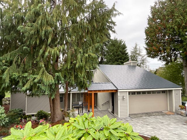 Deep Charcoal Interlock metal roof in Bellevue, WA