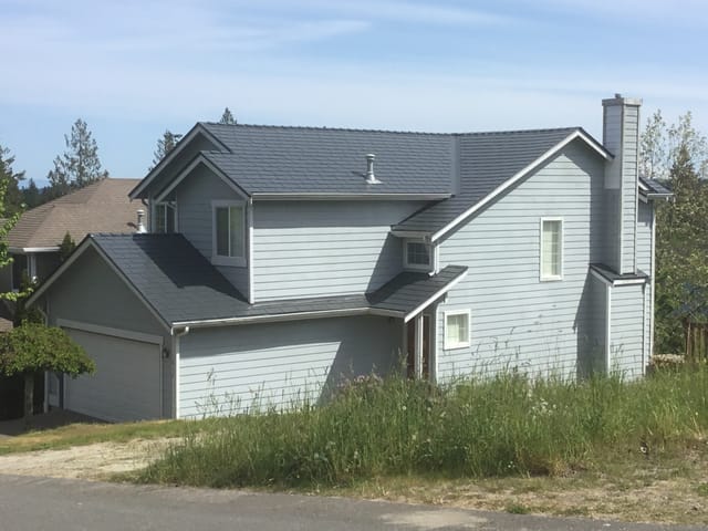 Deep Charcoal Interlock metal roof in Silverdale, WA