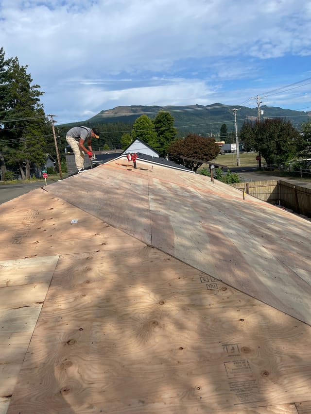 Copper Penny Interlock metal roof in Morton, WA