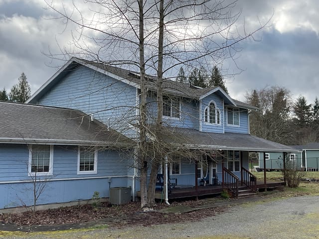 Deep Charcoal Interlock metal roof in Olympia, WA