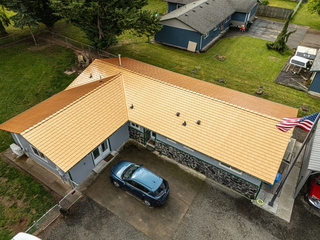 Copper Penny Interlock metal roof in Castle Rock, WA