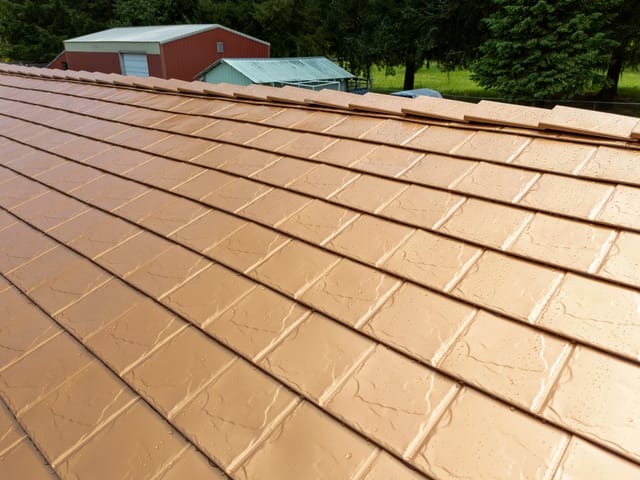 Copper Penny Interlock metal roof in Castle Rock, WA