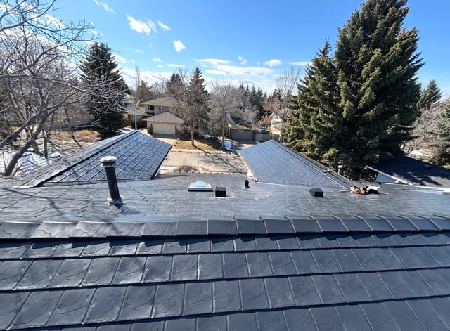 Interlock Aluminum Slate Metal Roofing – Black | Edmonton, AB (Full roof overview)