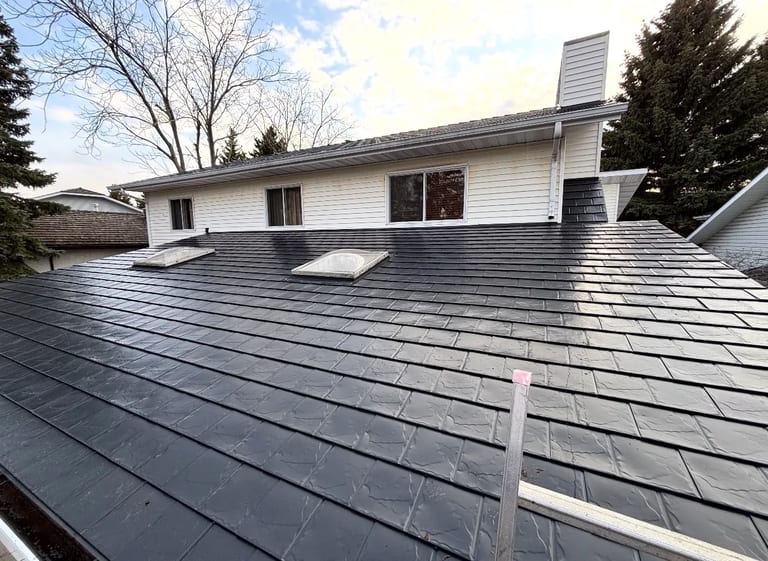 Interlock Aluminum Slate Metal Roofing – Black | Edmonton, AB (Roof plane front)