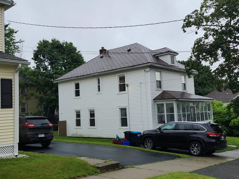 Interlock Aluminum Shingle Metal Roofing – Colonial Brown | Pittsfield, MA (Left elevation)