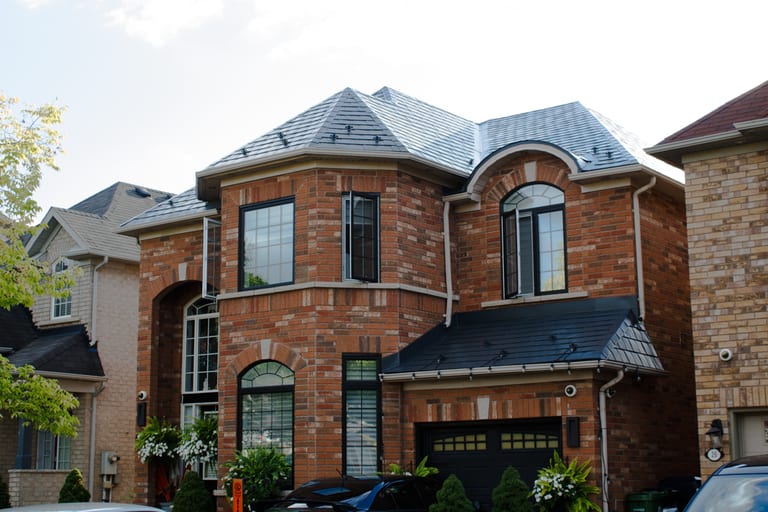 Interlock Aluminum Slate Metal Roofing – Deep Charcoal | Scarborough, ON (Front-right elevation)