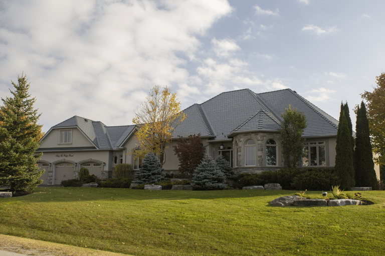 Interlock Aluminum Slate Metal Roofing – Deep Charcoal | Goodwood, ON (Street view)