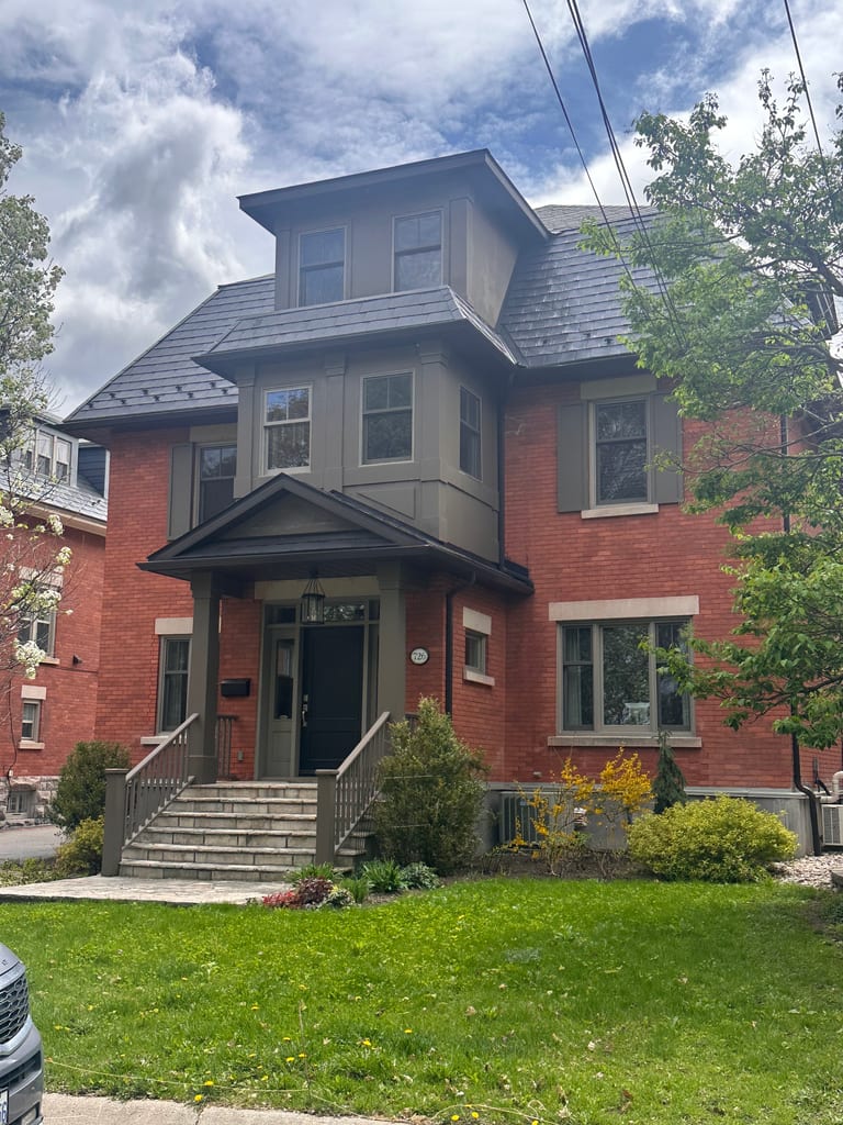 Interlock Aluminum Slate Metal Roofing – Black | Ottawa, ON (Front-right elevation)