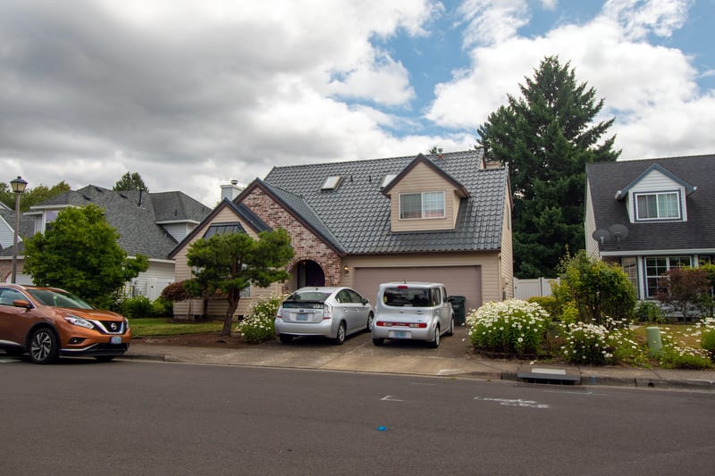 Interlock Aluminum Mediterranean Tile Metal Roofing – Charcoal Grey — Beaverton, OR