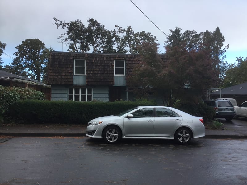 Interlock Aluminum Slate Metal Roofing – Deep Charcoal — Eugene, OR