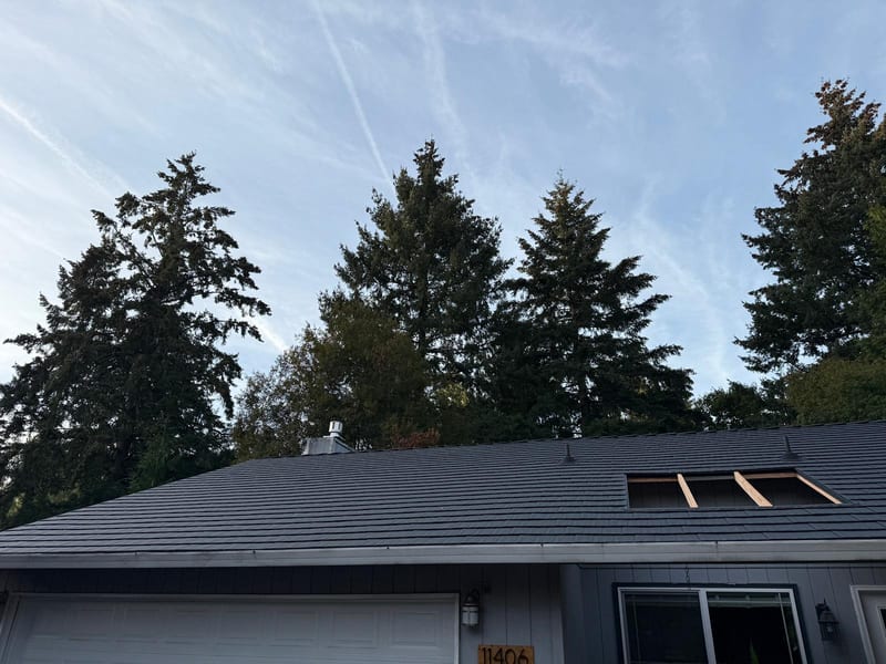 Interlock Aluminum Cedar Shingle Metal Roofing – Black — Tigard, OR