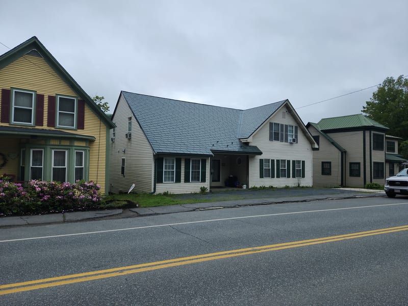 Hunter Green Interlock Slate aluminum metal roof installation in Proctorsville, Vermont.