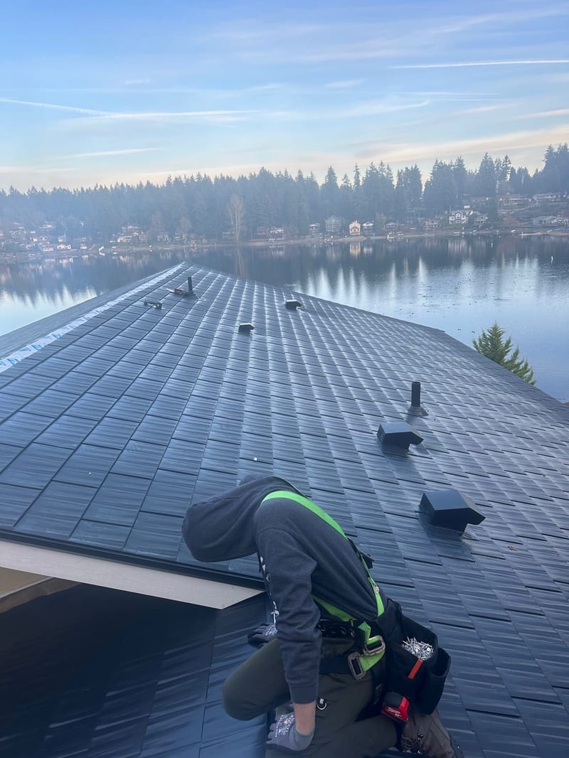 Interlock Aluminum Cedar Shingle Metal Roofing – Black — Lakewood, WA