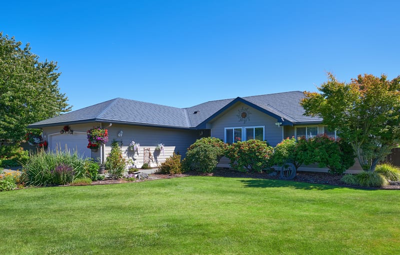 Interlock Aluminum Slate Metal Roofing – Deep Charcoal — Sequim, WA