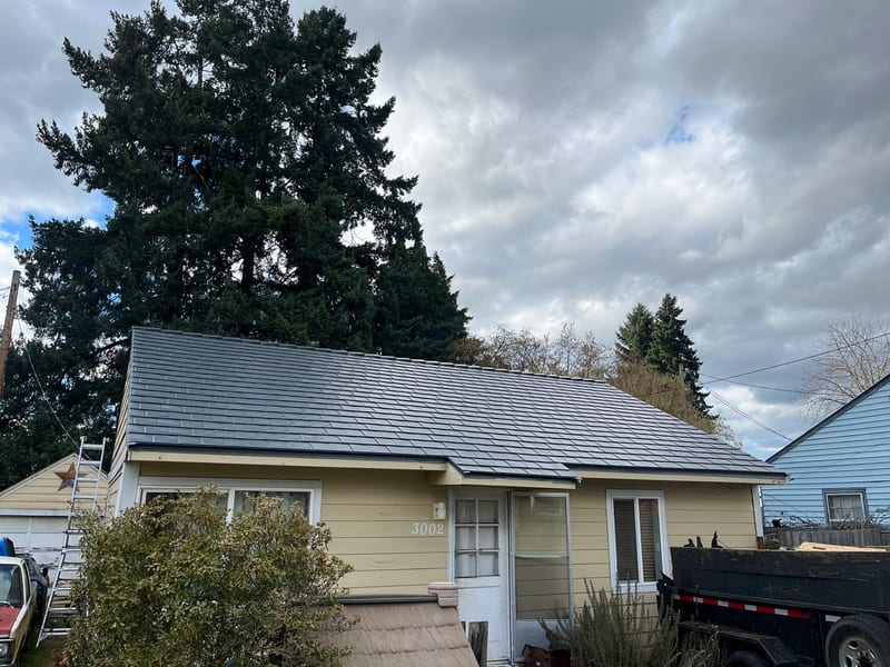 Interlock Aluminum Slate Metal Roofing – Deep Charcoal — Vancouver, WA