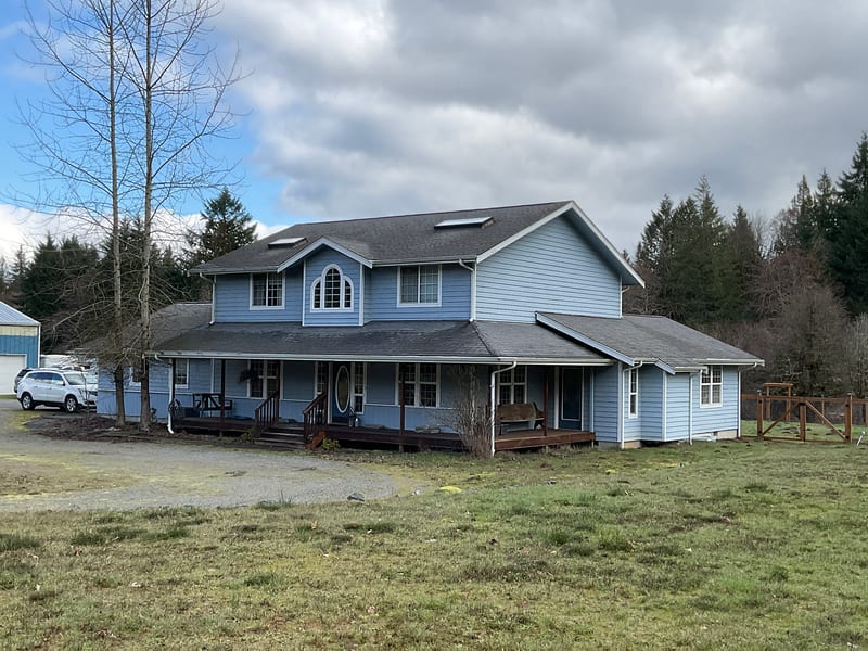 Interlock Aluminum Cedar Shingle Metal Roofing – Deep Charcoal — Olympia, WA