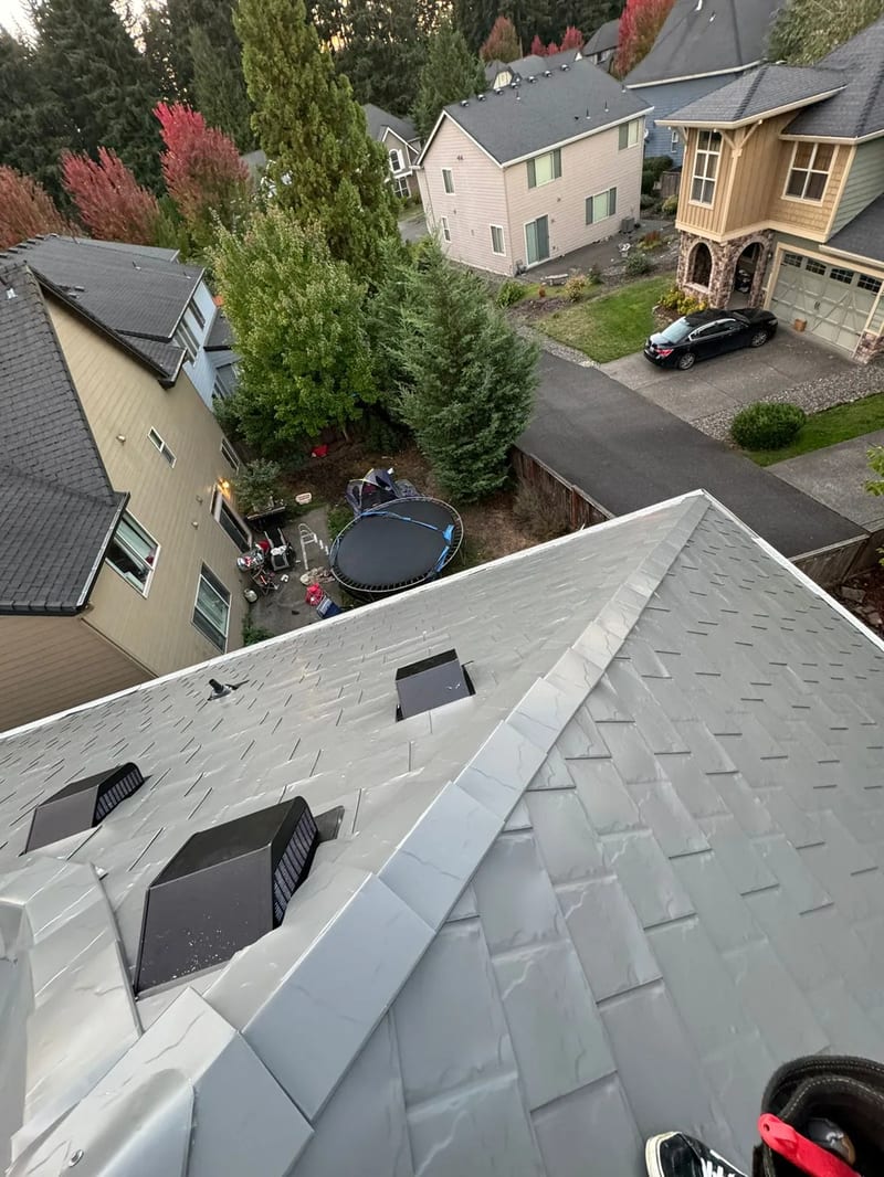 Interlock Aluminum Slate Metal Roofing – Musket Grey — Vancouver, WA