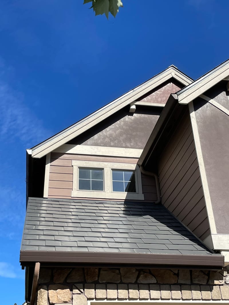 Interlock Aluminum Slate Metal Roofing – Musket Grey — Vancouver, WA