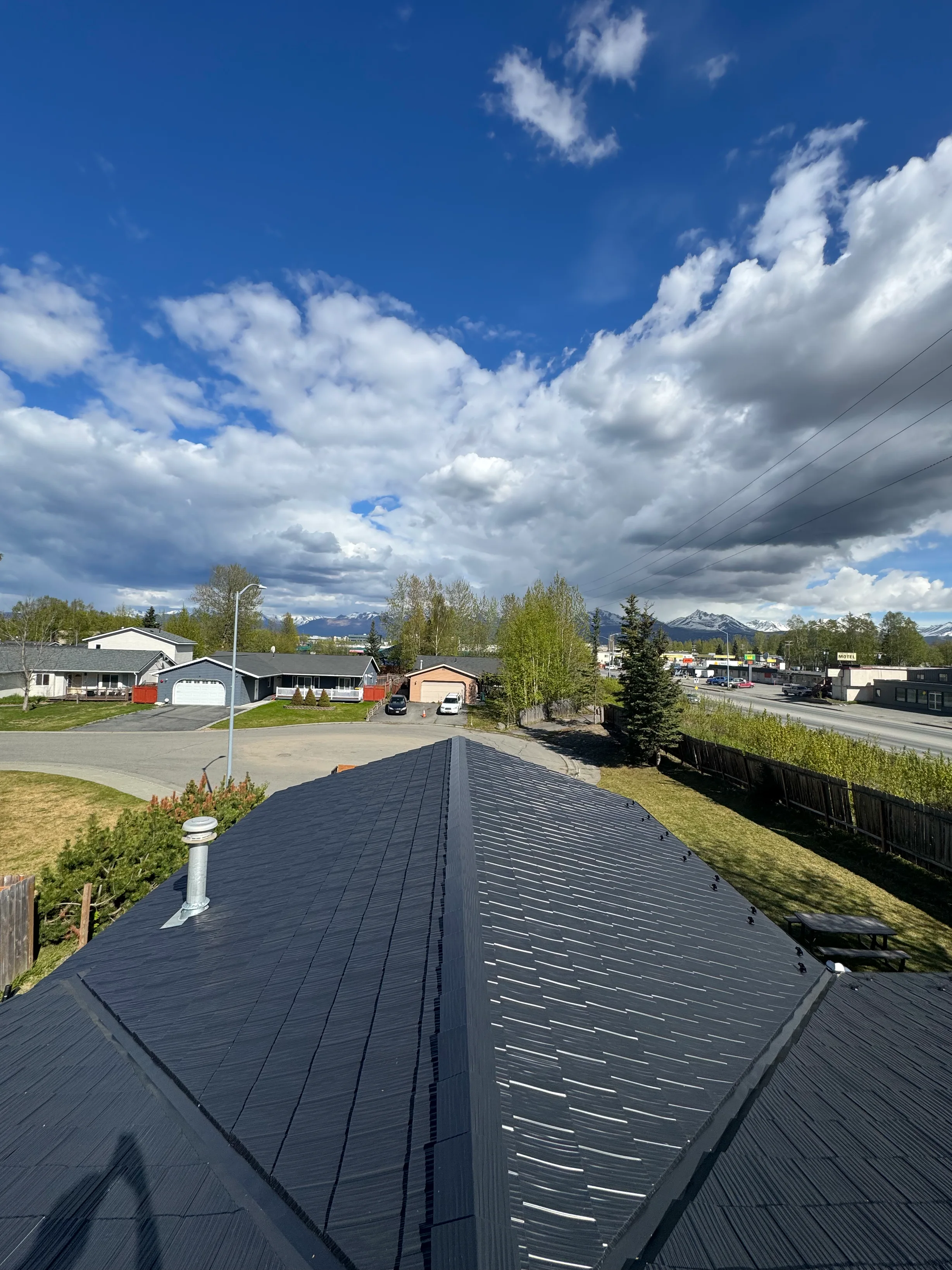 Interlock Aluminum Shake Metal Roofing – Black | Anchorage, AK (Ridge line)
