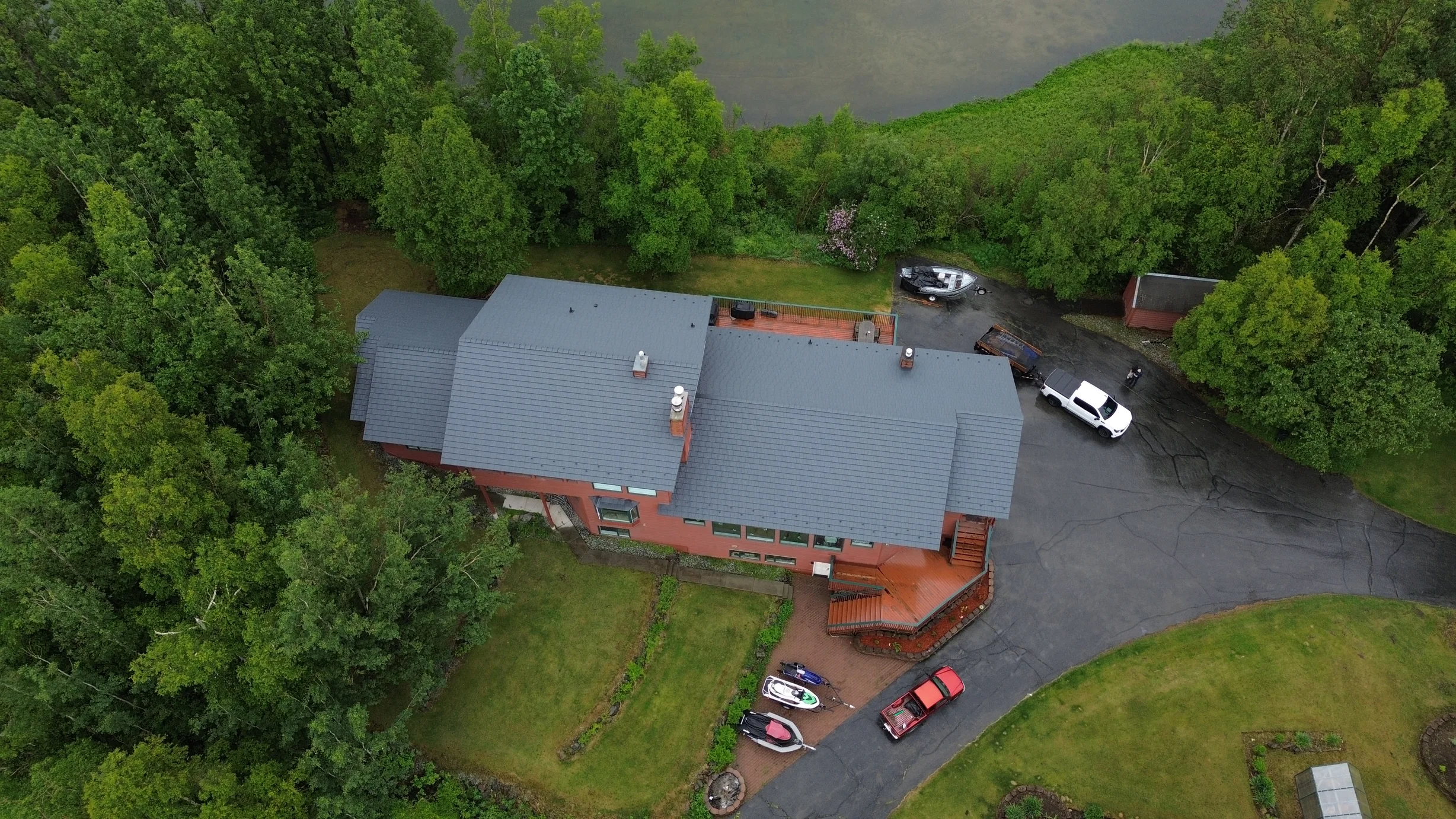 Interlock Aluminum Shake Metal Roofing – Deep Charcoal | Palmer, AK (Aerial)