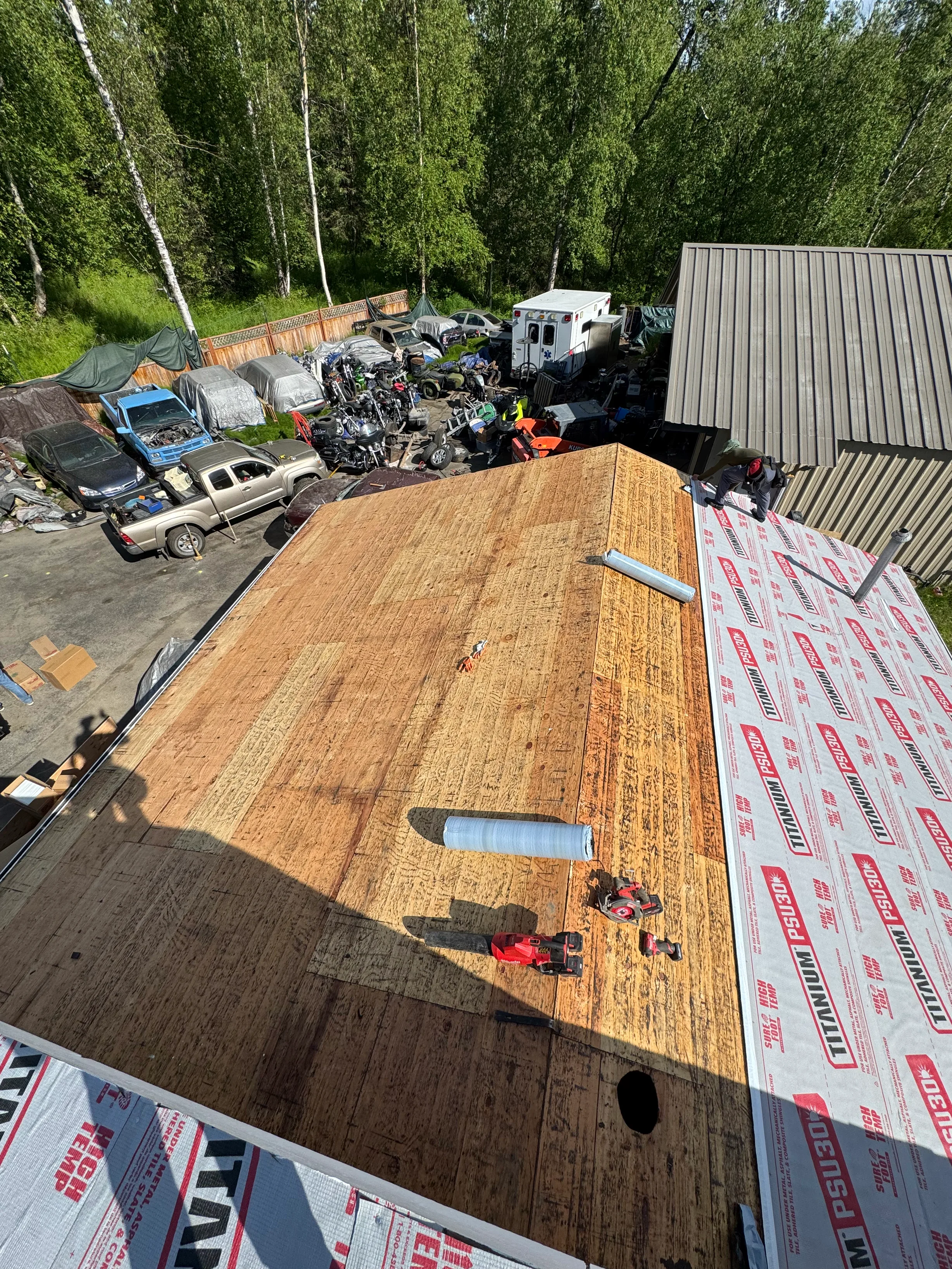 Interlock Aluminum Cedar Shingle Metal Roofing – Colonial Brown | Wasilla, AK (Aerial)