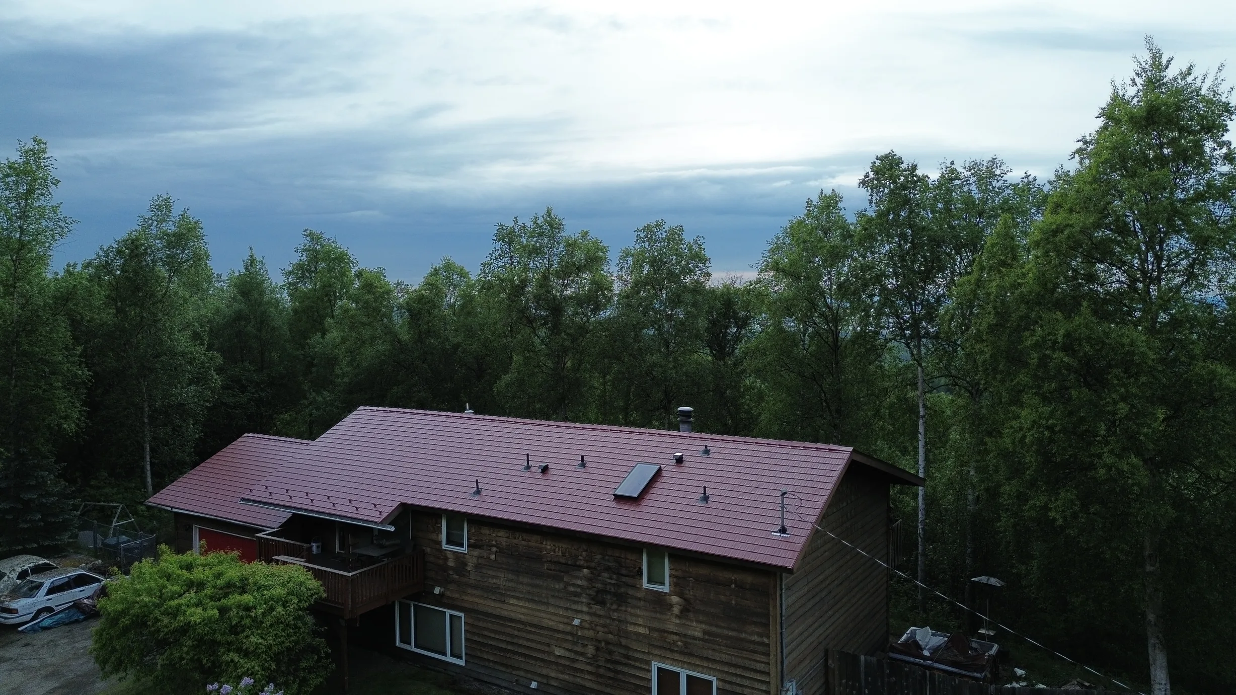 Interlock Aluminum Cedar Shingle Metal Roofing – Tile Red | Chugiak, AK (Aerial)