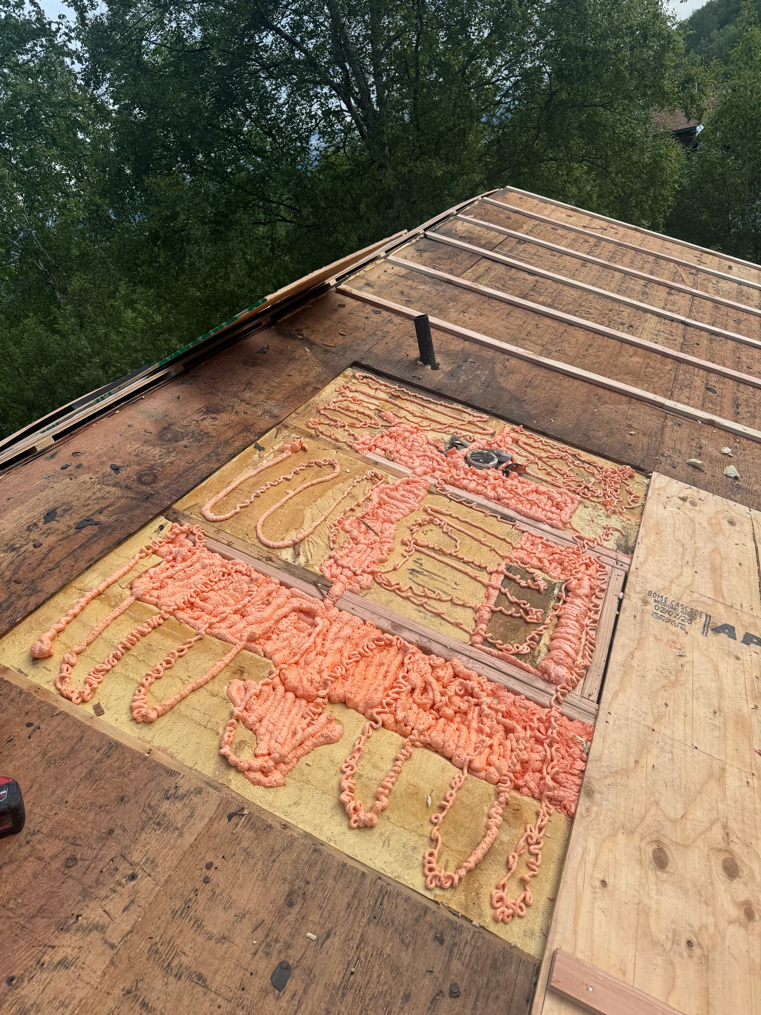 Interlock Aluminum Cedar Shingle Metal Roofing – Tile Red | Chugiak, AK (During installation)