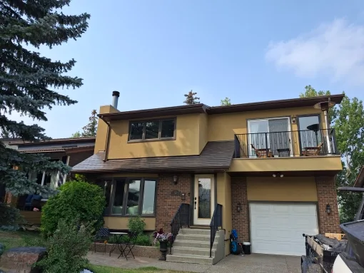 Interlock Aluminum Shingle Metal Roofing – Tudor Brown | Calgary, AB (Front elevation)