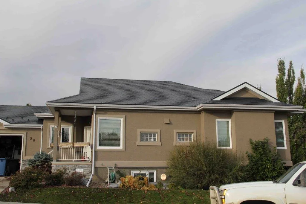 Interlock Aluminum Slate Metal Roofing – Deep Charcoal | Calgary, AB (Front-left elevation)