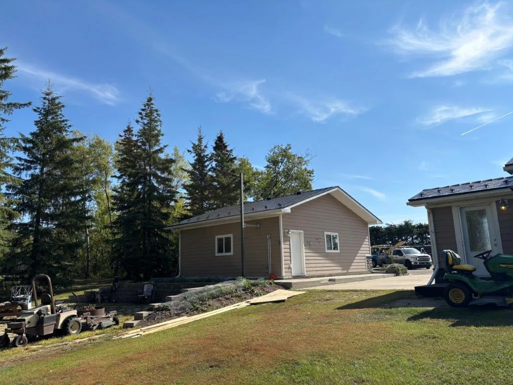 Interlock Aluminum Slate Metal Roofing – Deep Charcoal | Sexsmith, AB (Street view)