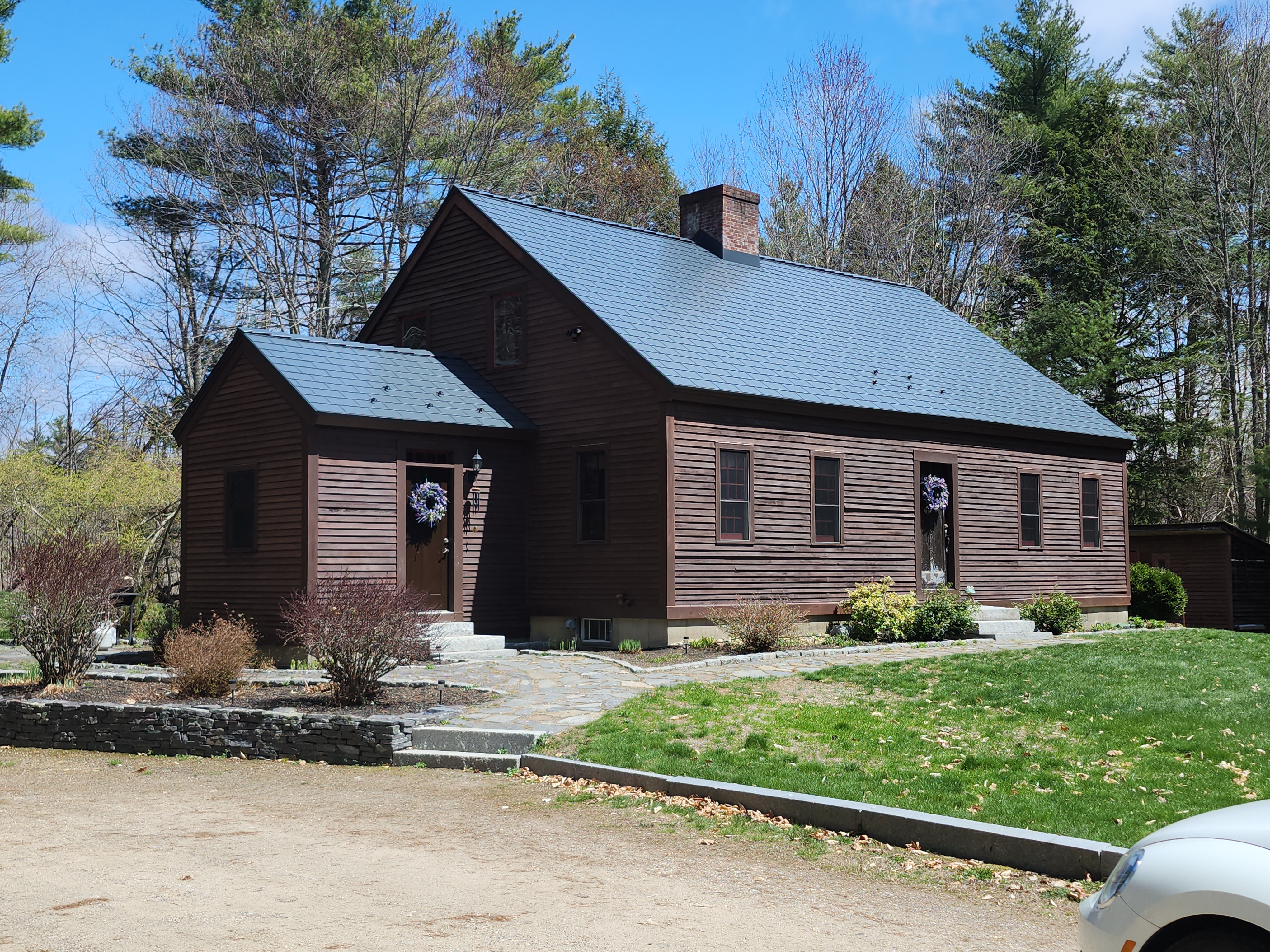 Interlock Aluminum Slate Metal Roofing – Deep Charcoal | Alton, NH