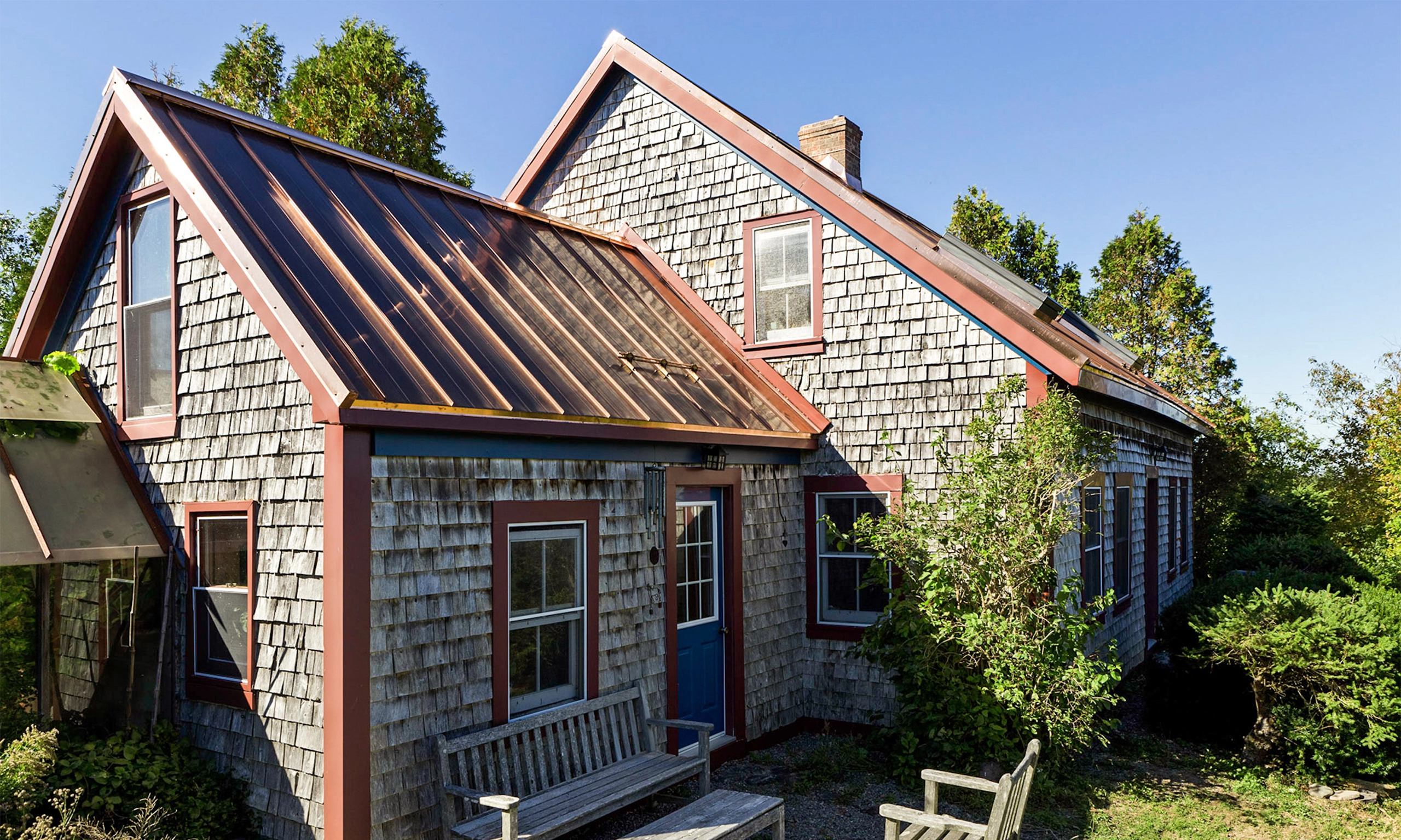 Interlock Copper Standing Seam Copper Roofing – Solid Copper | Antigonish, NS (Street view)