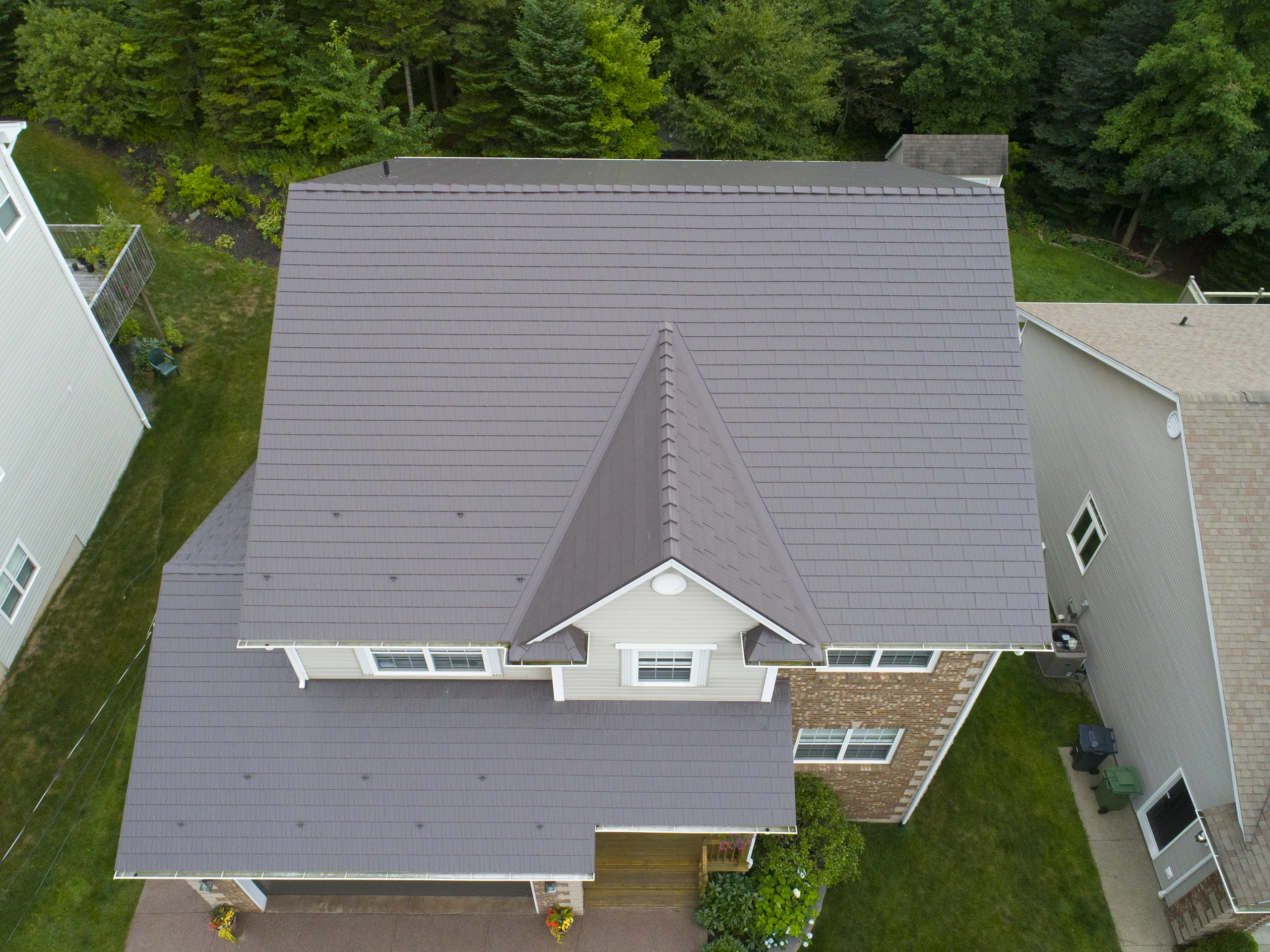 Interlock Aluminum Cedar Shingle Metal Roofing – Tudor Brown | Dartmouth, NS (Aerial)