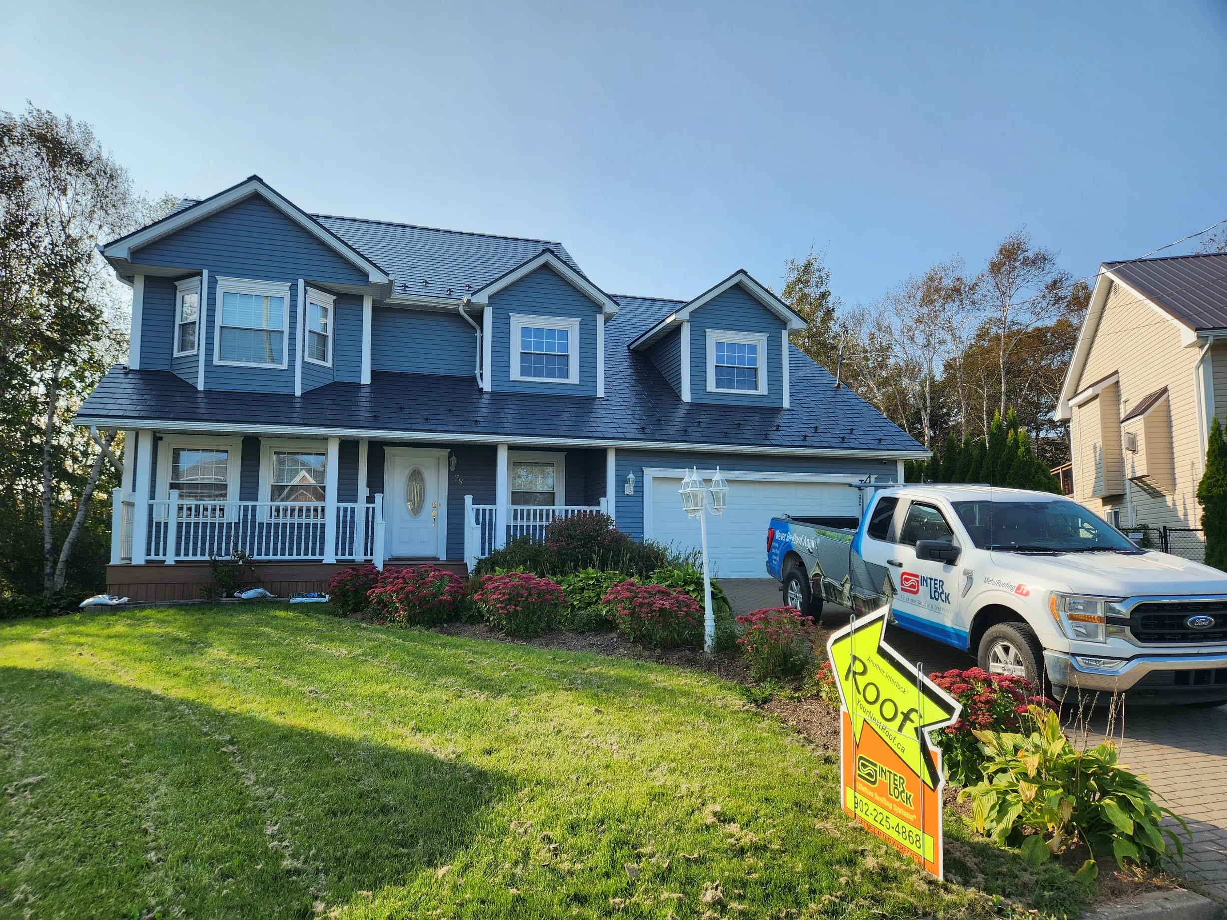 Deep Charcoal Interlock Slate aluminum roof on the home, Dartmouth, Nova Scotia