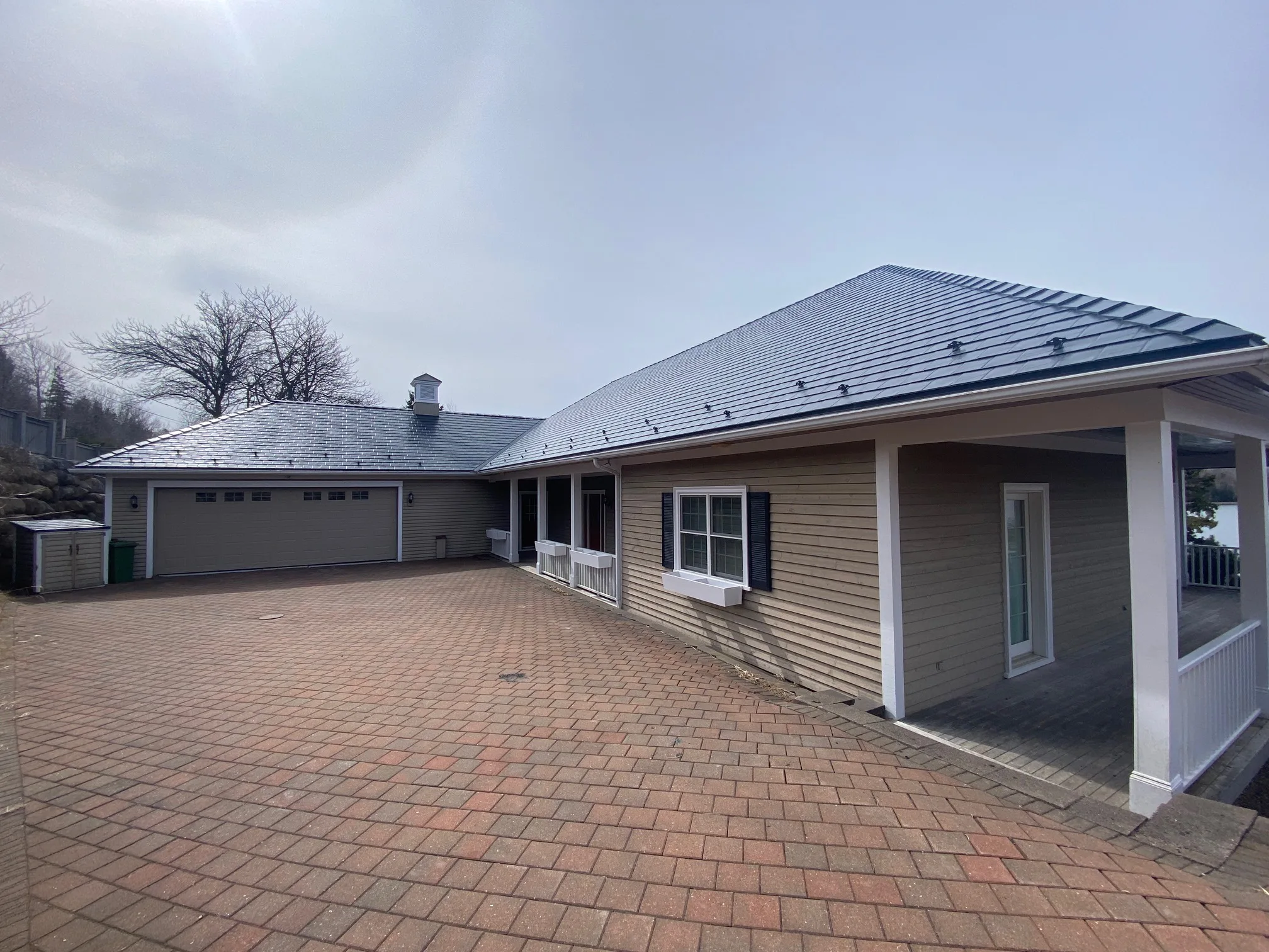 Deep Charcoal Interlock Slate aluminum roof on the home, Lunenburg, Nova Scotia