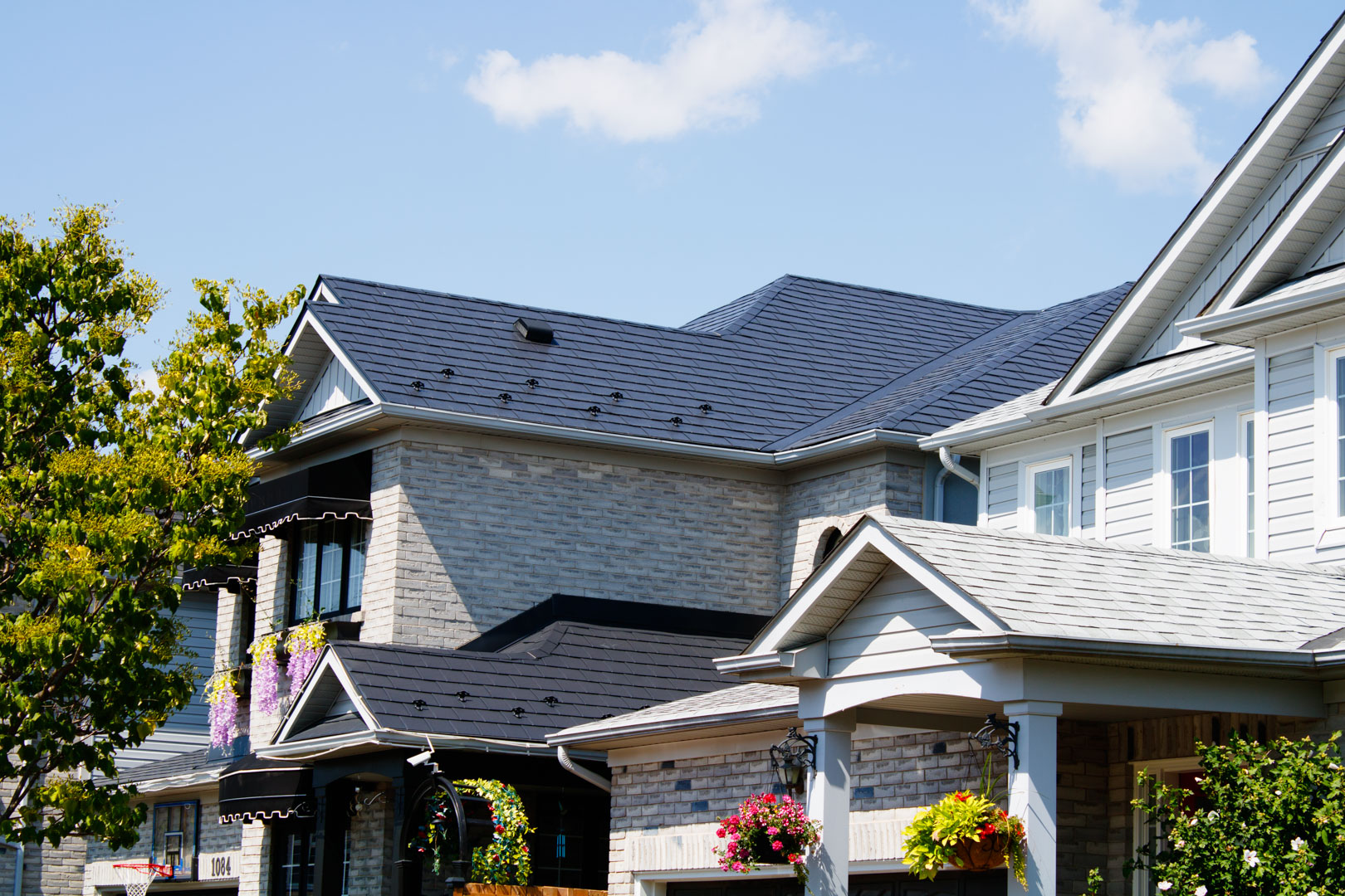 Interlock Aluminum Slate Metal Roofing – Black | Milton, ON