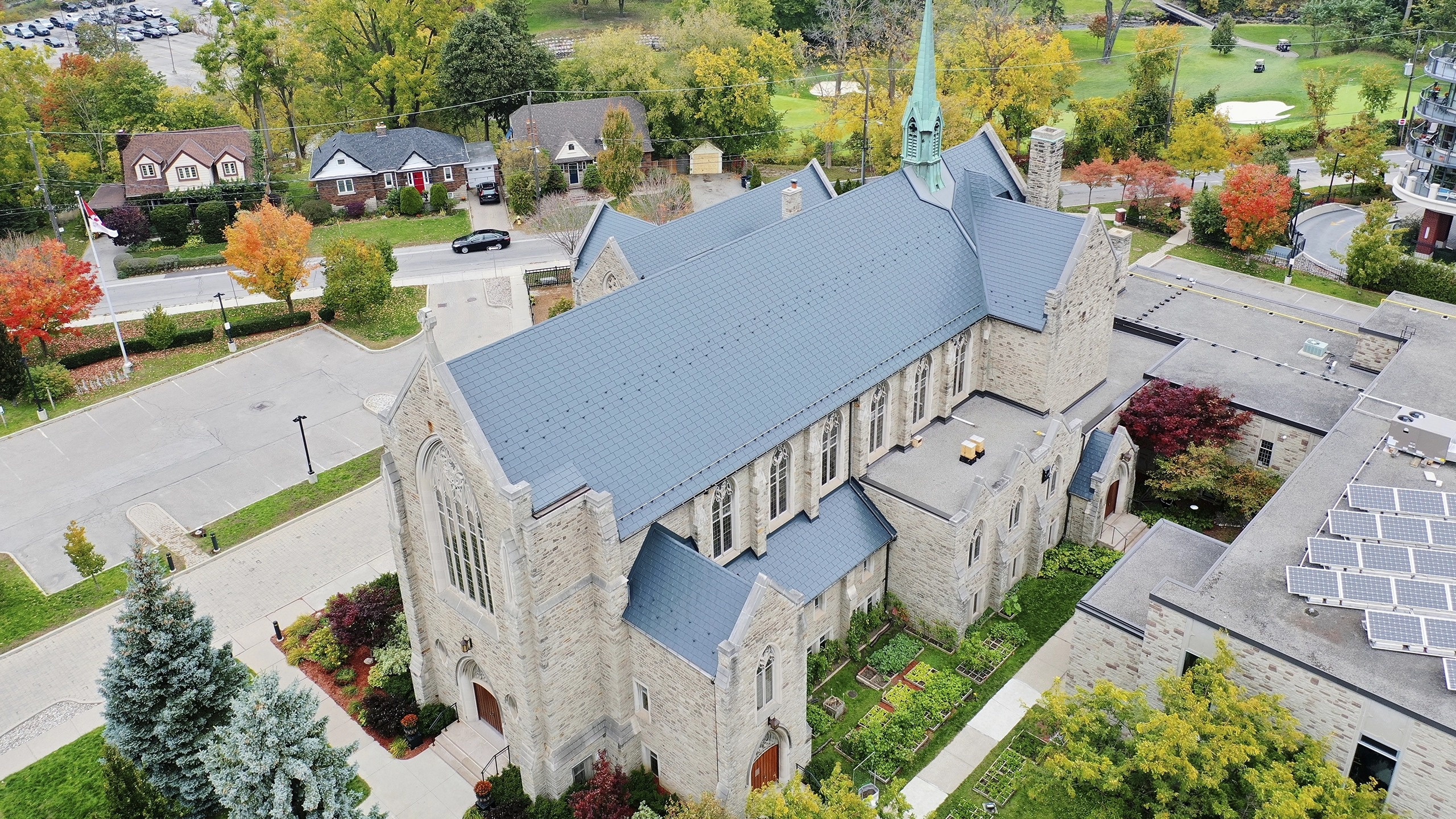 Interlock Aluminum Slate Metal Roofing – Deep Charcoal | Toronto, ON (Aerial rear)